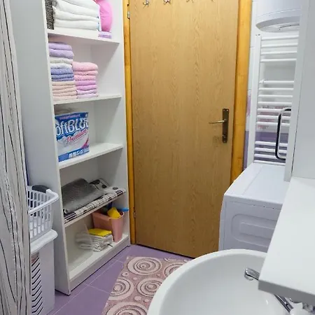 Ammy Apartment *